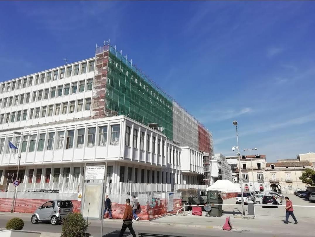 شقة Casa Palazzine Ovest In Centro Citta سانتا ماريا كابوا فيتيري المظهر الخارجي الصورة